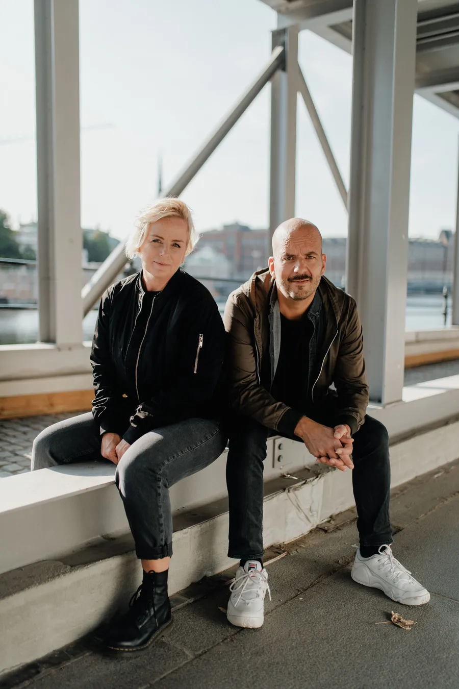 Nette and Gabbe on the bridge